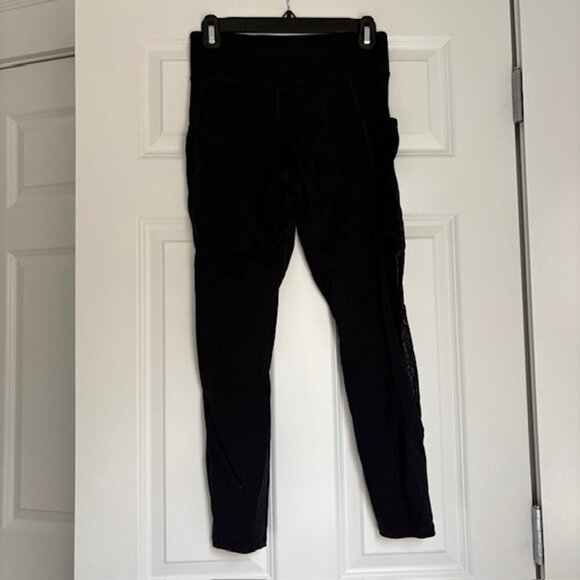 Fabletics Black Mid Rise Leggings with Mesh Side Panels & Pockets - Picture 5 of 6